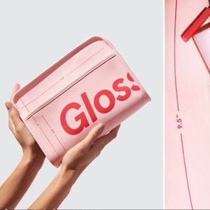 GLOSSIER BEAUTY BAG